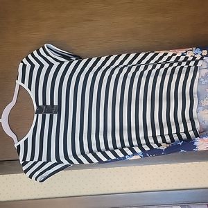 Black and withe top new